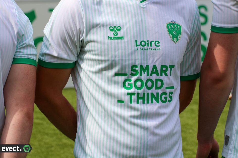 ASSE : On vous en dit plus sur la référence derrière la tenue 