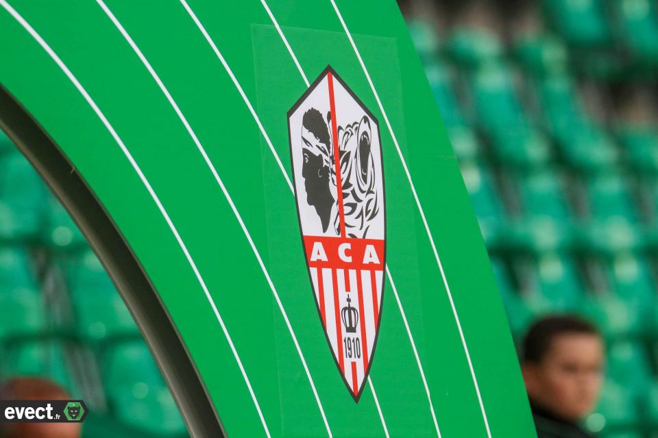 Ligue 2 - L'AC Ajaccio sauvé avant son passage devant la DNCG