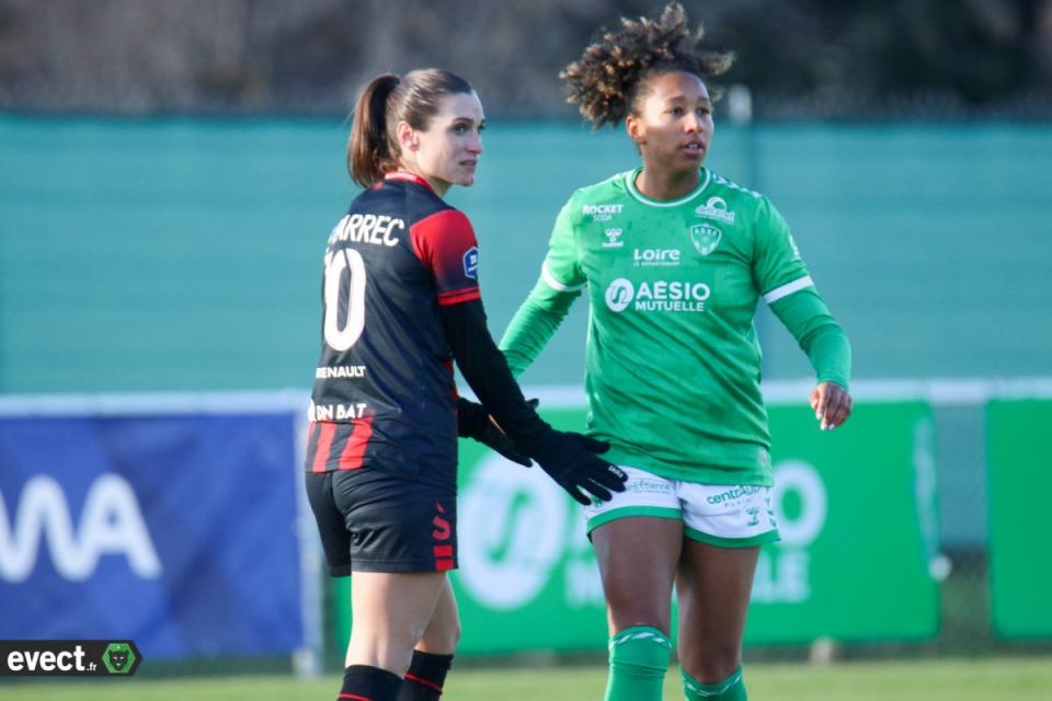🔴 Suivez en direct vidéo le match entre Fleury et l'ASSE