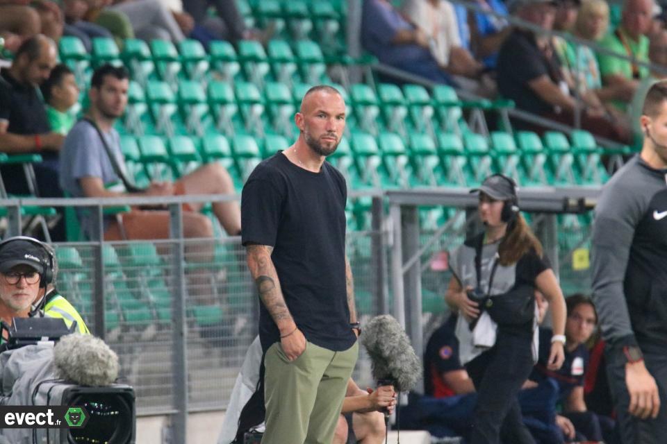 Ligue 1 - Digard peste contre l'arbitrage de Saint-Étienne - Lyon