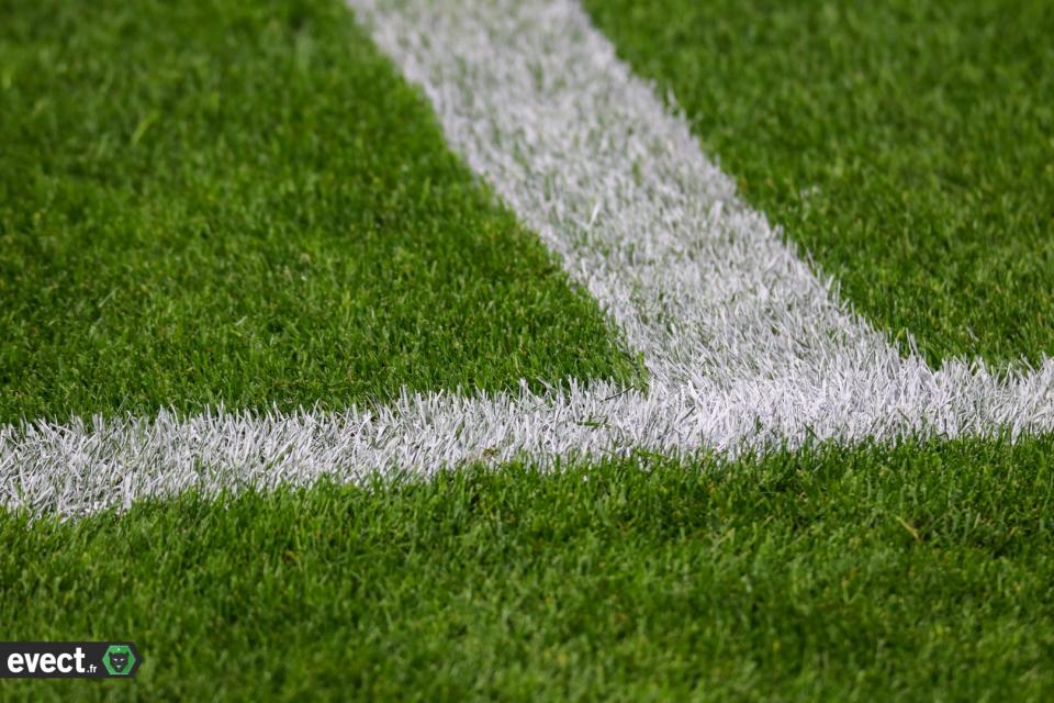 Direction Al-Wasl et les Émirats Arabes Unis pour Kurt Zouma