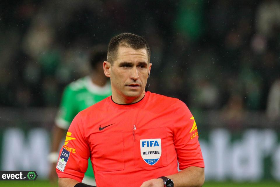 Ligue 1 - La DTA déjuge un arbitre 