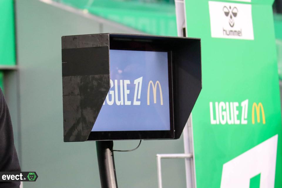 Des nouveautés en matière d'arbitrage testées à la Coupe du Monde