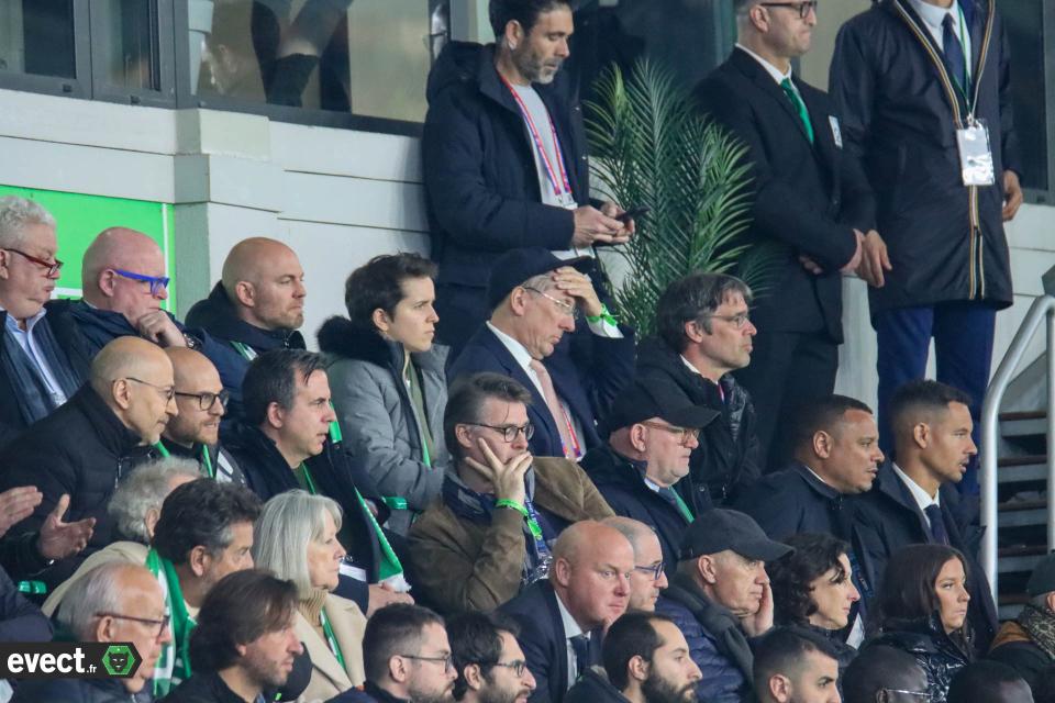 OL - Textor n'écoute pas les supporters de l'ASSE et démissionne