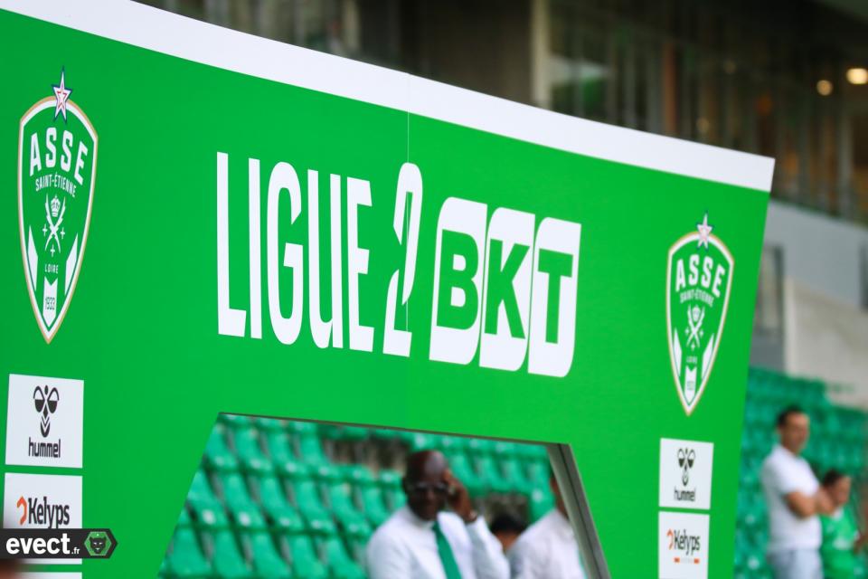 Ligue 2 - Résultats : L'ASSE chute provisoirement à la quatrième place