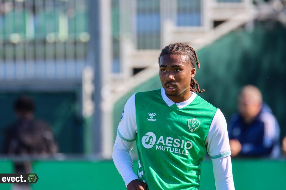 Ligue 2 - Un nouveau professionnel à l'ASSE