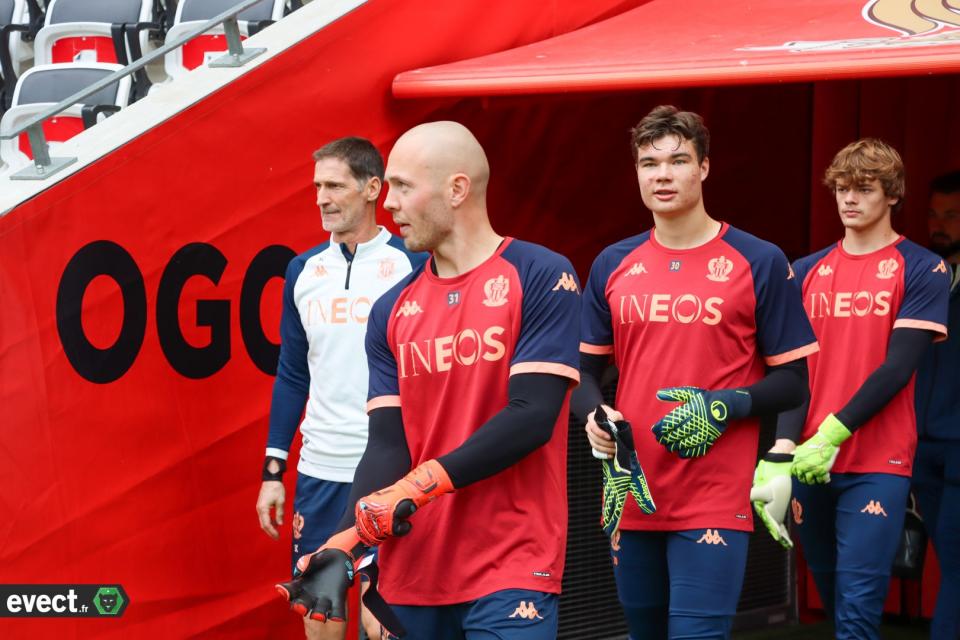 Un groupe à 22 aussi pour Nice, des absents pour défier l'ASSE