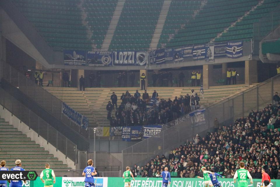 Le Chaudron sévèrement noté sur l'accueil des supporters visiteurs