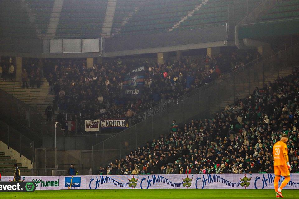 ASSE - Clermont : La préfecture de la Loire prend un arrêté 